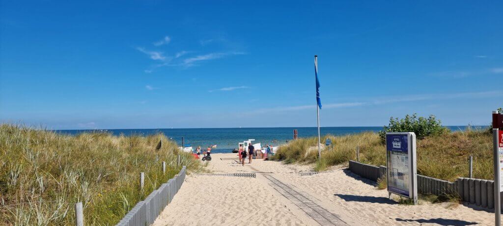 Hauptzugang Strand Baabe